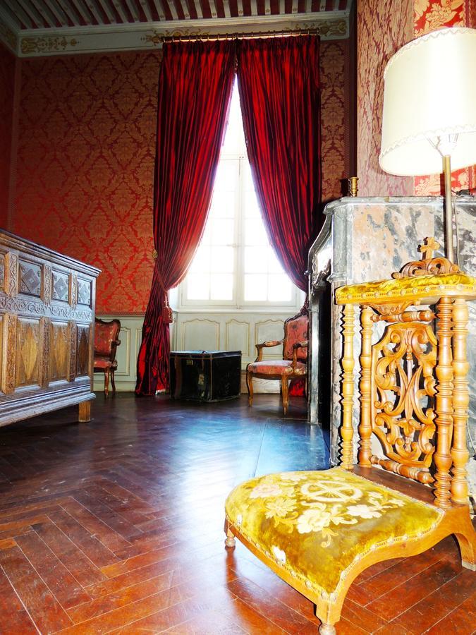 Chateau De Paraza Room photo